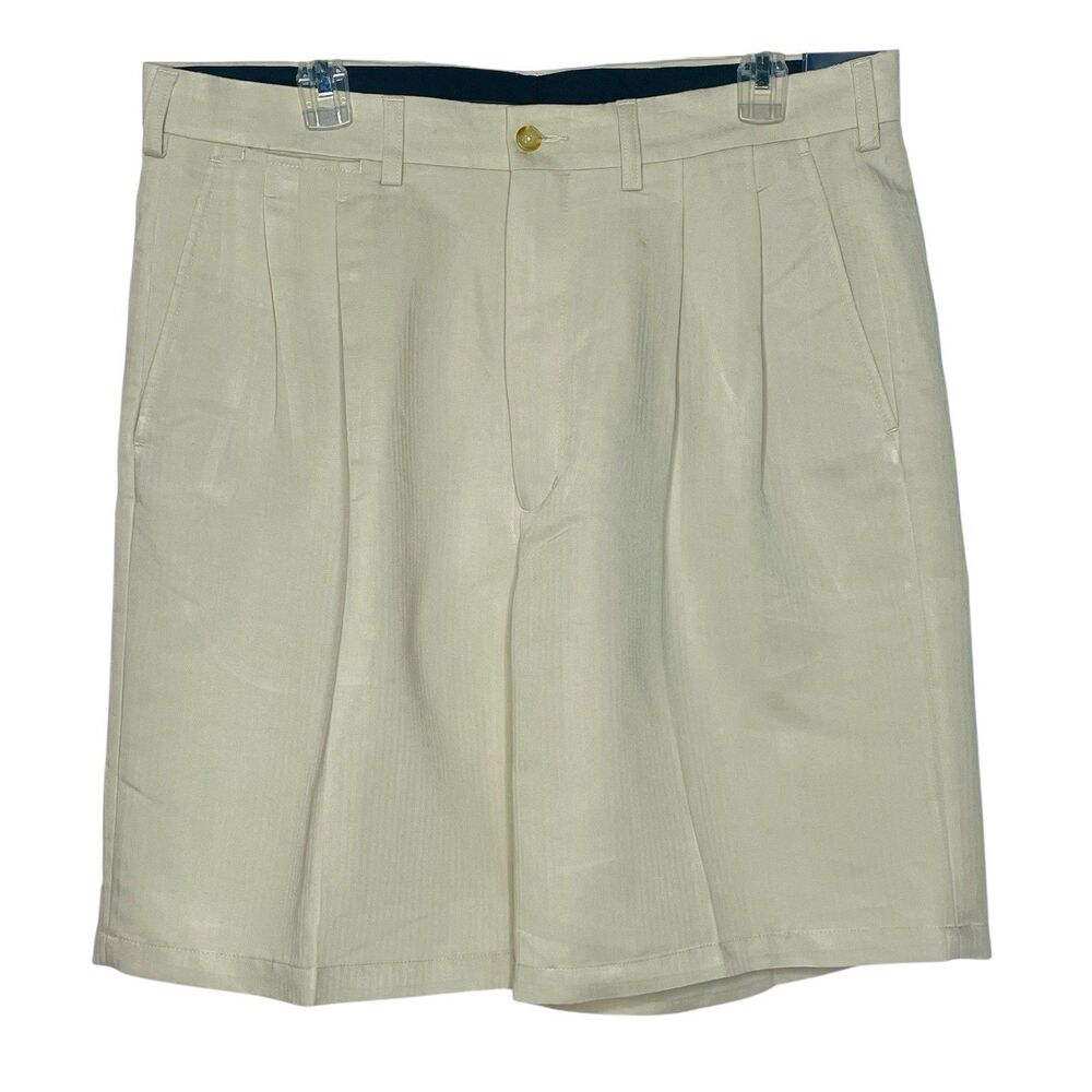 Callaway Golf Shorts Men’s 36 Sand Color Pleated